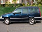 2000 Volvo V70 under $2000 in CA