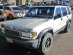 1995 Isuzu Trooper (White)