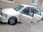 2000 Toyota Avalon under $3000 in California