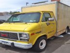 1995 GMC Savana (Yelow)