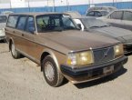 1987 Volvo 245 under $4000 in California