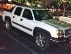 2004 Chevrolet Avalanche under $6000 in California