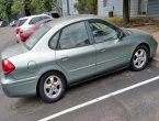 2005 Ford Taurus under $2000 in Kansas