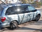 2006 Chrysler Town Country under $3000 in California