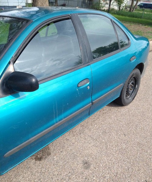 Cheap Car 500 in Greeley, CO 80634 Chevy Cavalier '94 By Owner