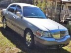 2004 Lincoln TownCar under $8000 in Florida