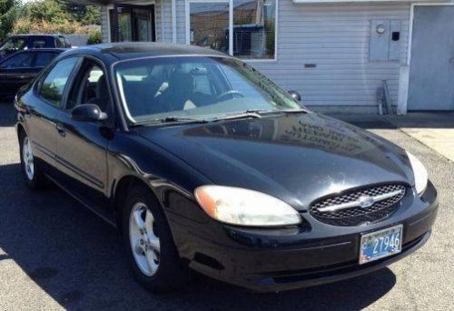'01 Ford Taurus SE Clackamas, OR 97015 $3k or Less Black