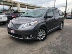 2014 Toyota Sienna under $500 in Texas