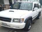 1998 Isuzu Trooper under $2000 in Rhode Island