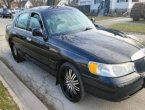 1999 Lincoln TownCar under $4000 in Illinois