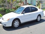 2005 Ford Taurus under $3000 in California