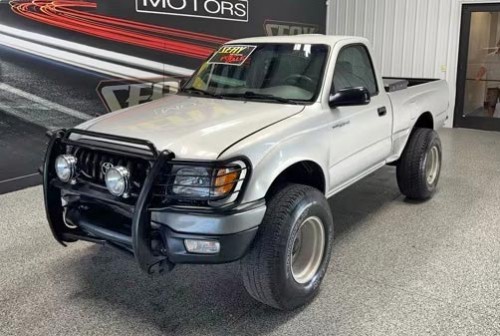 2003 Toyota Tacoma 4x4 Under $8000 in Kentucky 42066