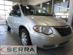 2006 Chrysler Town Country - Washington, MI