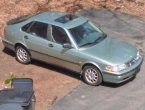 2000 Saab 9-3 (Green)