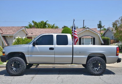 chevy-silverado-1500-ltd-under-7k-in-ca-by-owner-lifted-truck