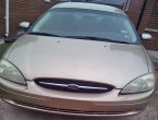 2001 Ford Taurus under $2000 in Michigan