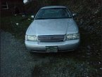 1999 Ford Crown Victoria under $2000 in Tennessee