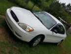 2005 Ford Taurus under $2000 in North Carolina