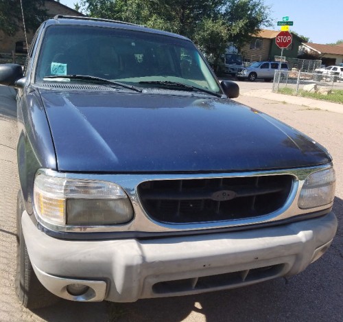Ford Explorer '00 SUV Under $1000 Colorado Springs CO (By Owner