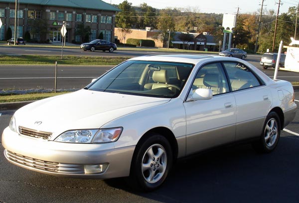 /pics/1998-lexus-es300-white.jpg