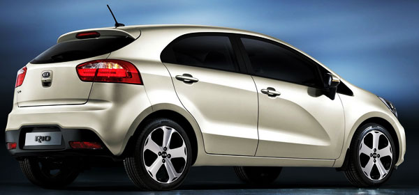 /pics/2012-kia-rio-lx-white-hatchback.jpg