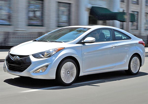 Hyundai Elantra 2013 picture side view silver