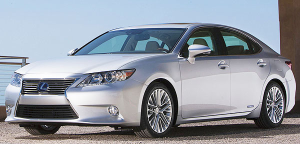 Lexus ES 300h luxury sedan