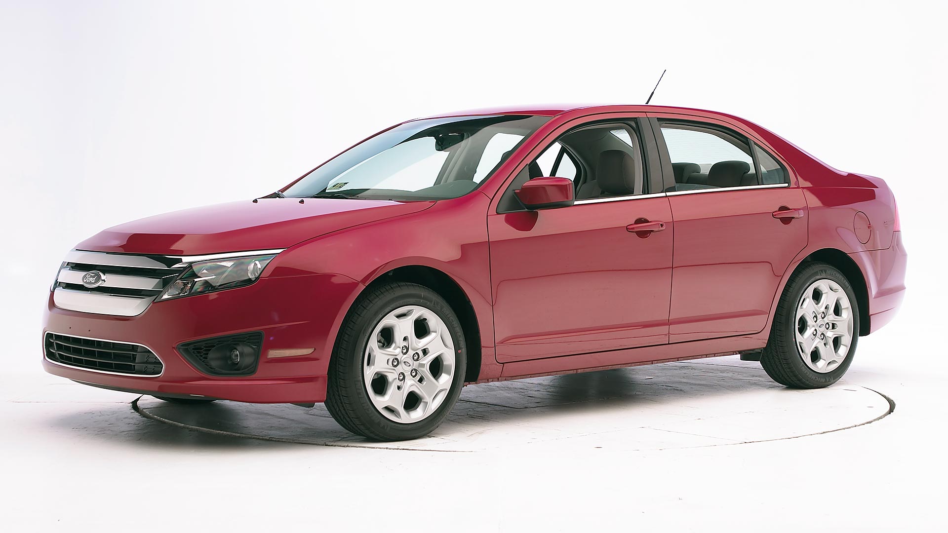 Recall of 128,000 Ford Fusion and Mercury Milan Autopten