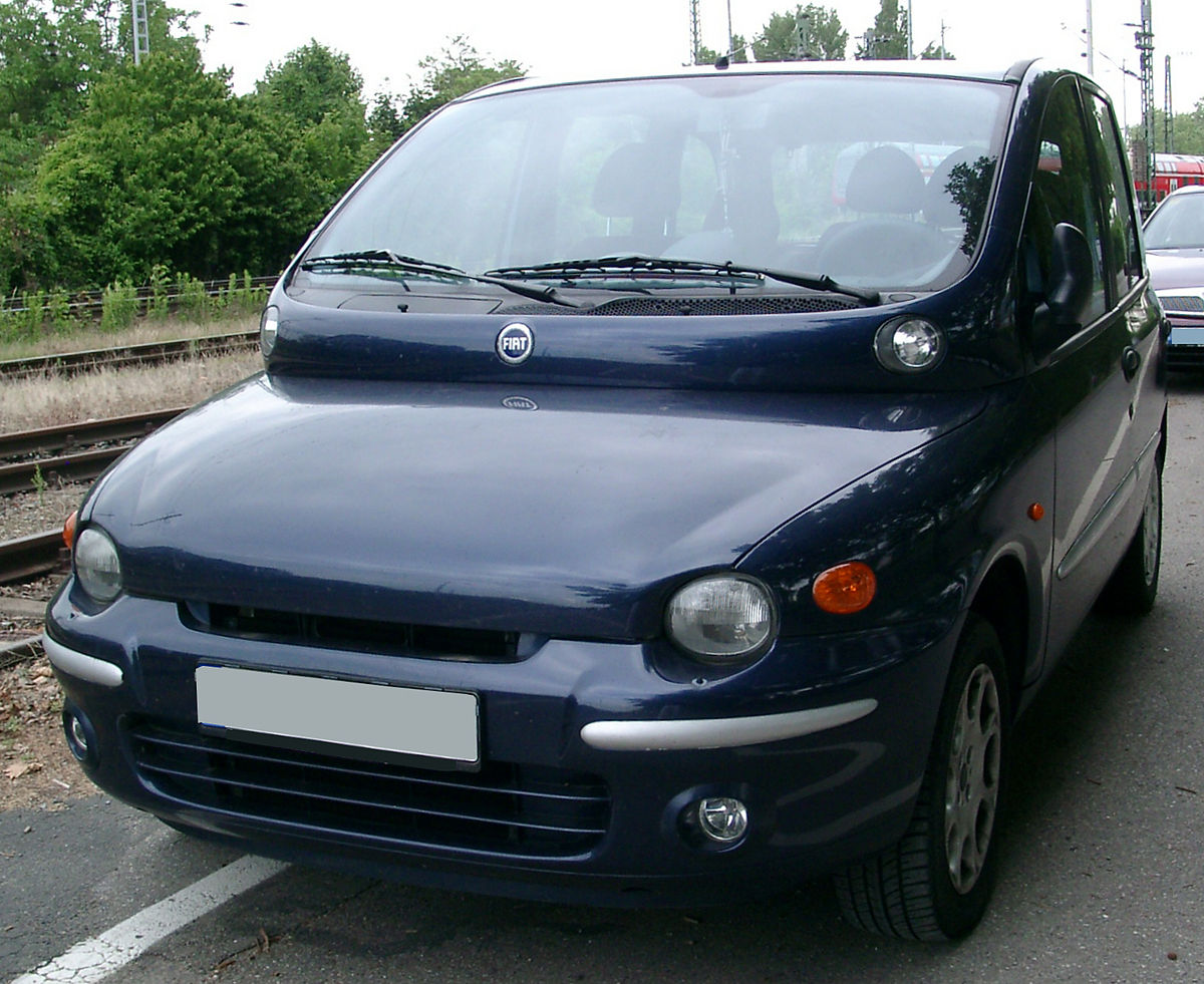 /pics/bleu-fiat-multipla-ugly-car-suv-ugh-horrendous-ugliest-vehicle.jpg