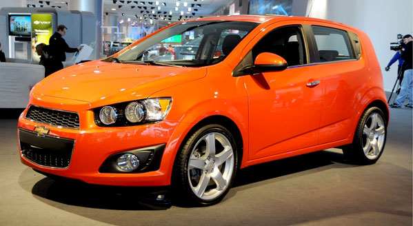 /pics/chevrolet-sonic-new-cheap-car.jpg