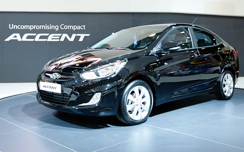 /pics/new-hyundai-accent-2012.jpg